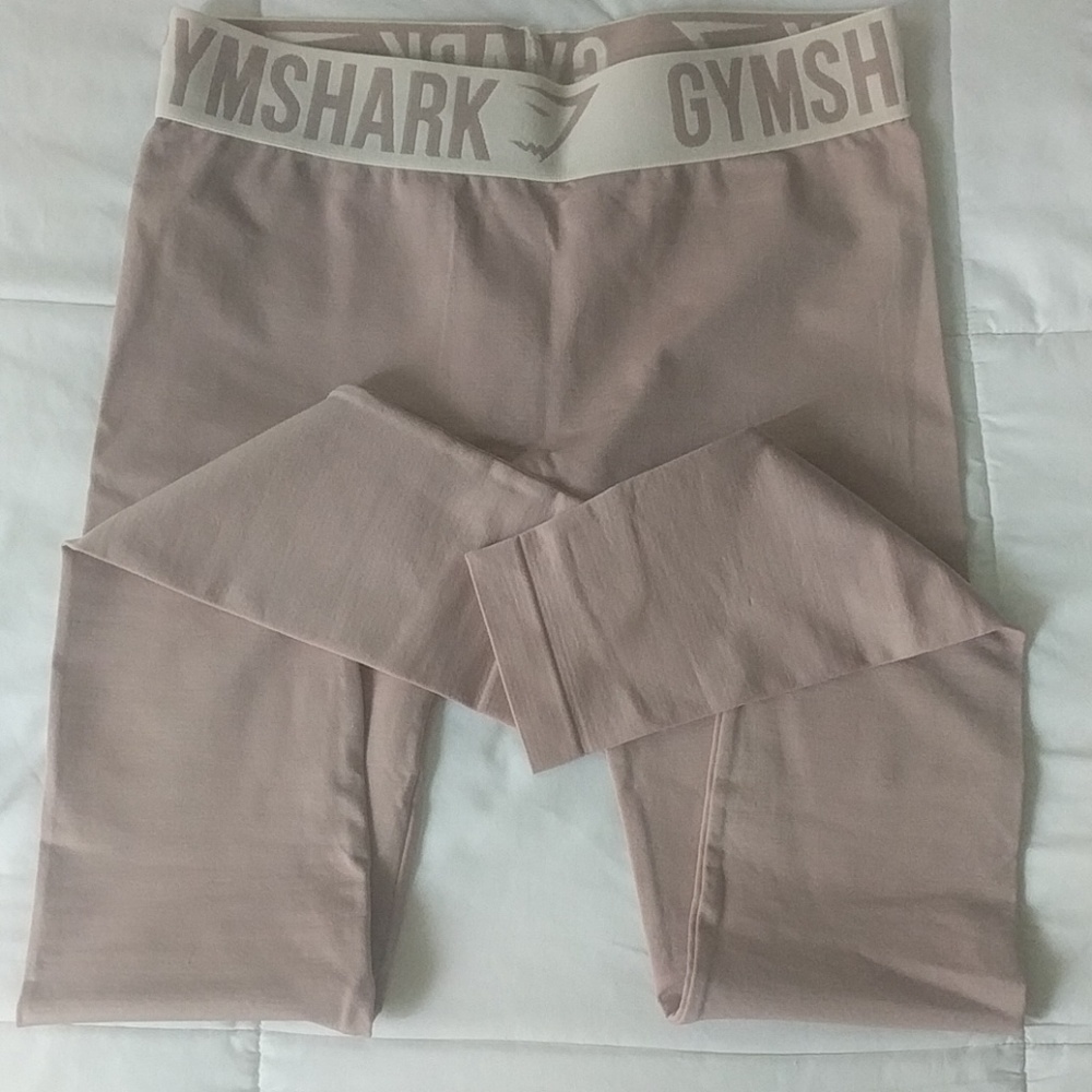 Gymshark leggings fit leggings